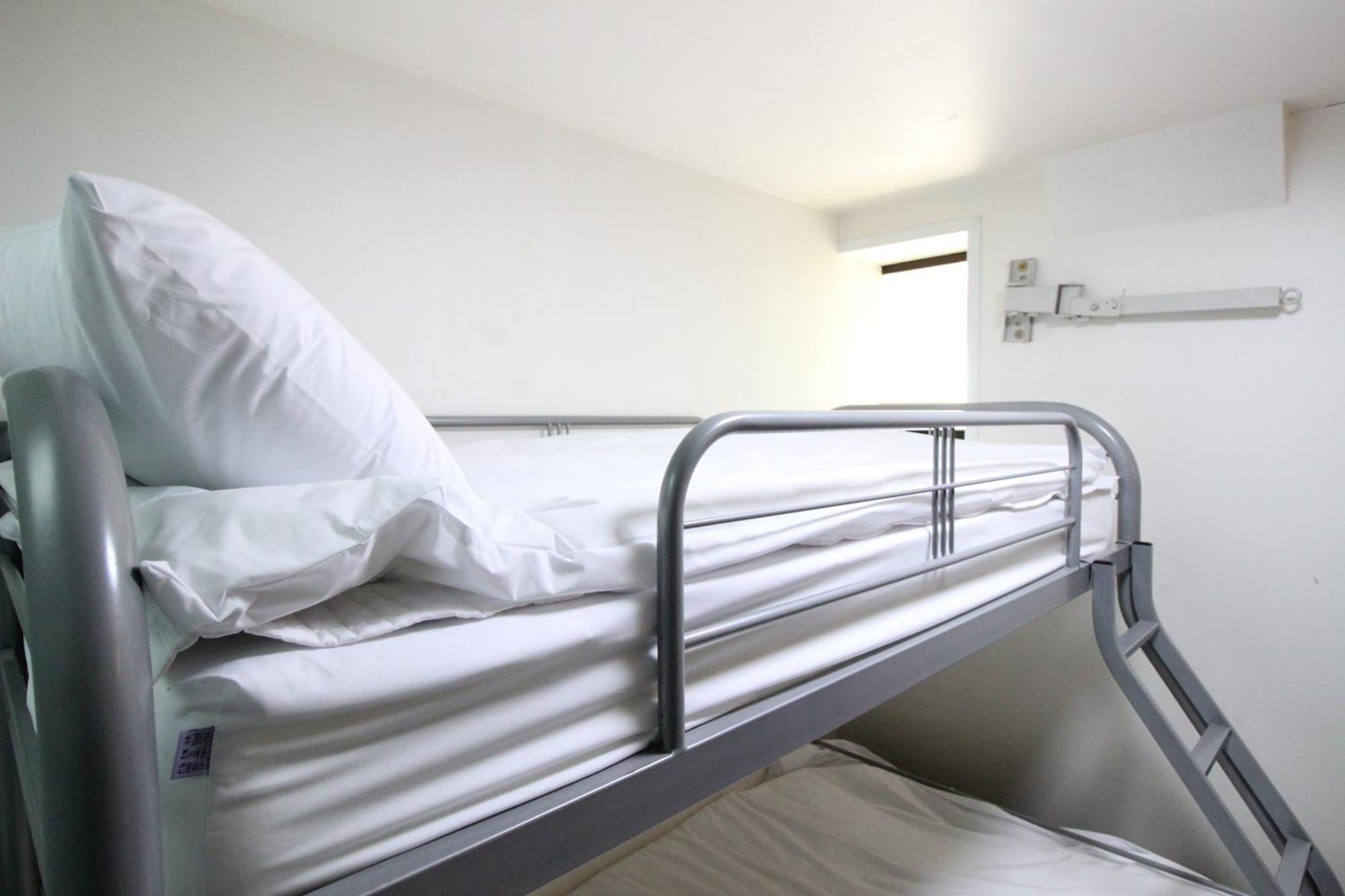 Hotel Golden Park Myeongdong Сеул Экстерьер фото