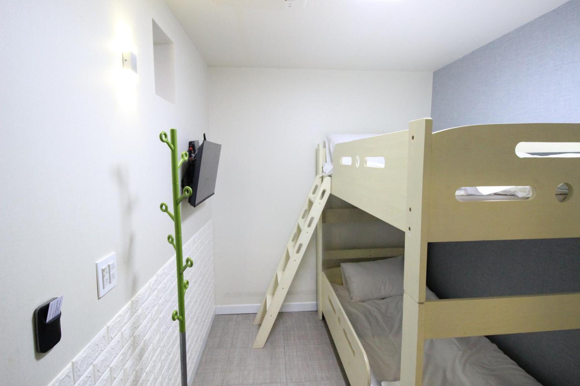 Hotel Golden Park Myeongdong Сеул Экстерьер фото